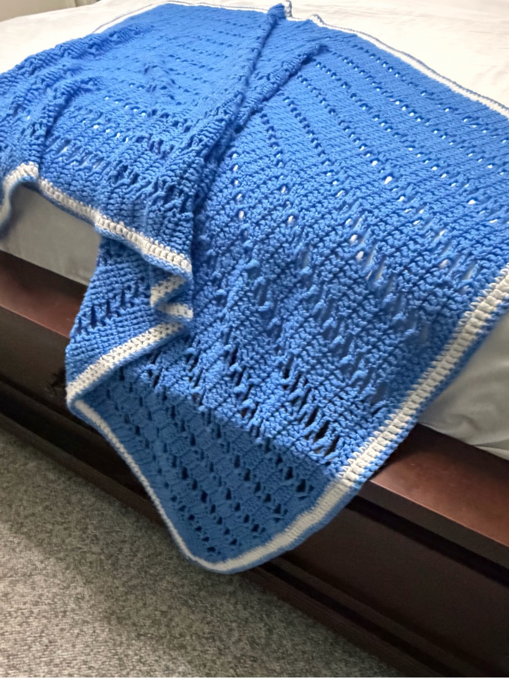 Beautiful, Hand-Crocheted
Vintage Afghan Throw Blanket